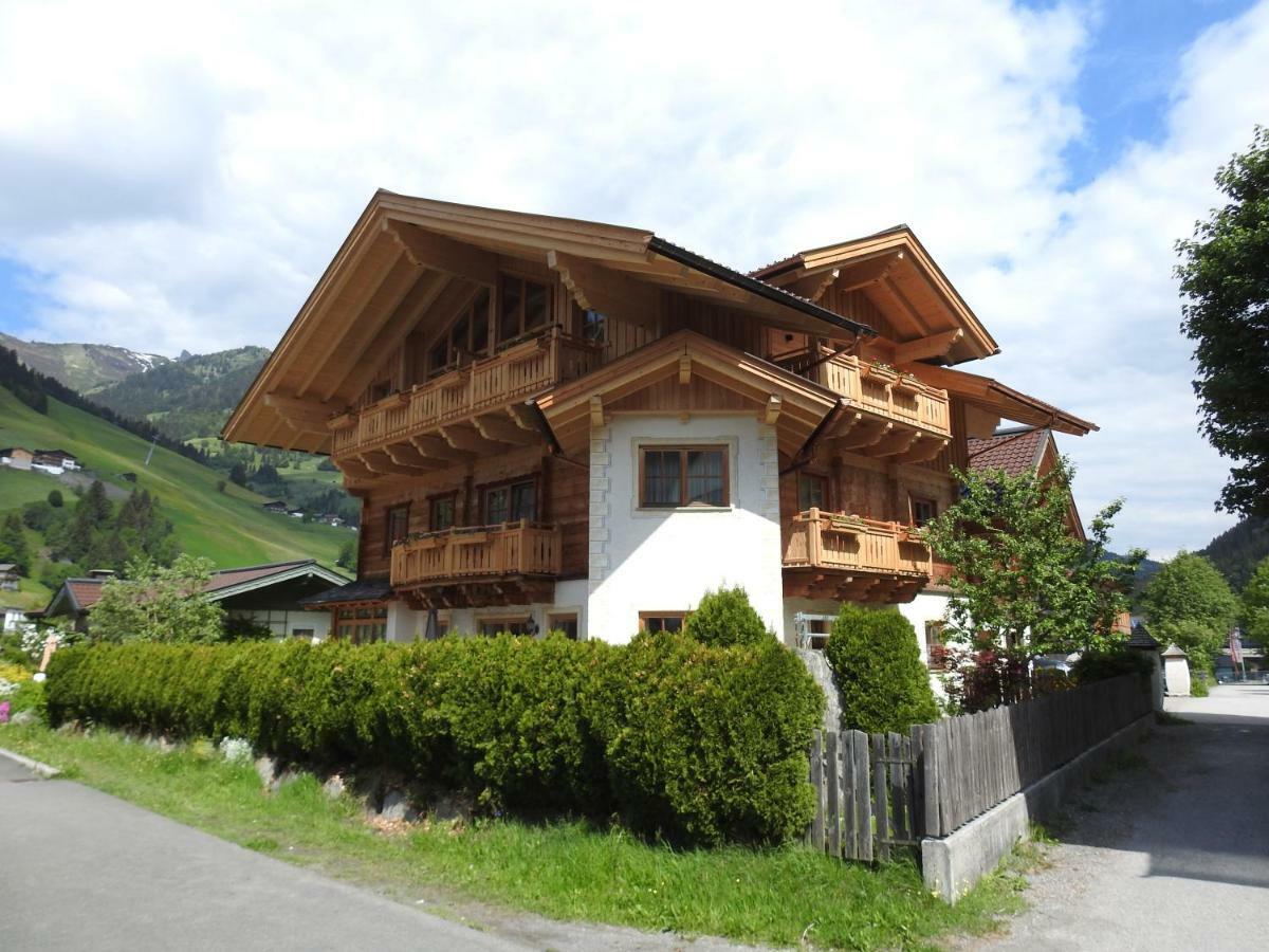 Blockhaus Ganschitter Apartment กรอสซาร์ล ภายนอก รูปภาพ