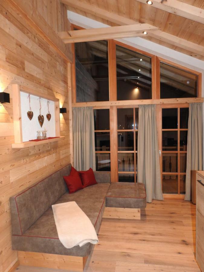 Blockhaus Ganschitter Apartment กรอสซาร์ล ภายนอก รูปภาพ