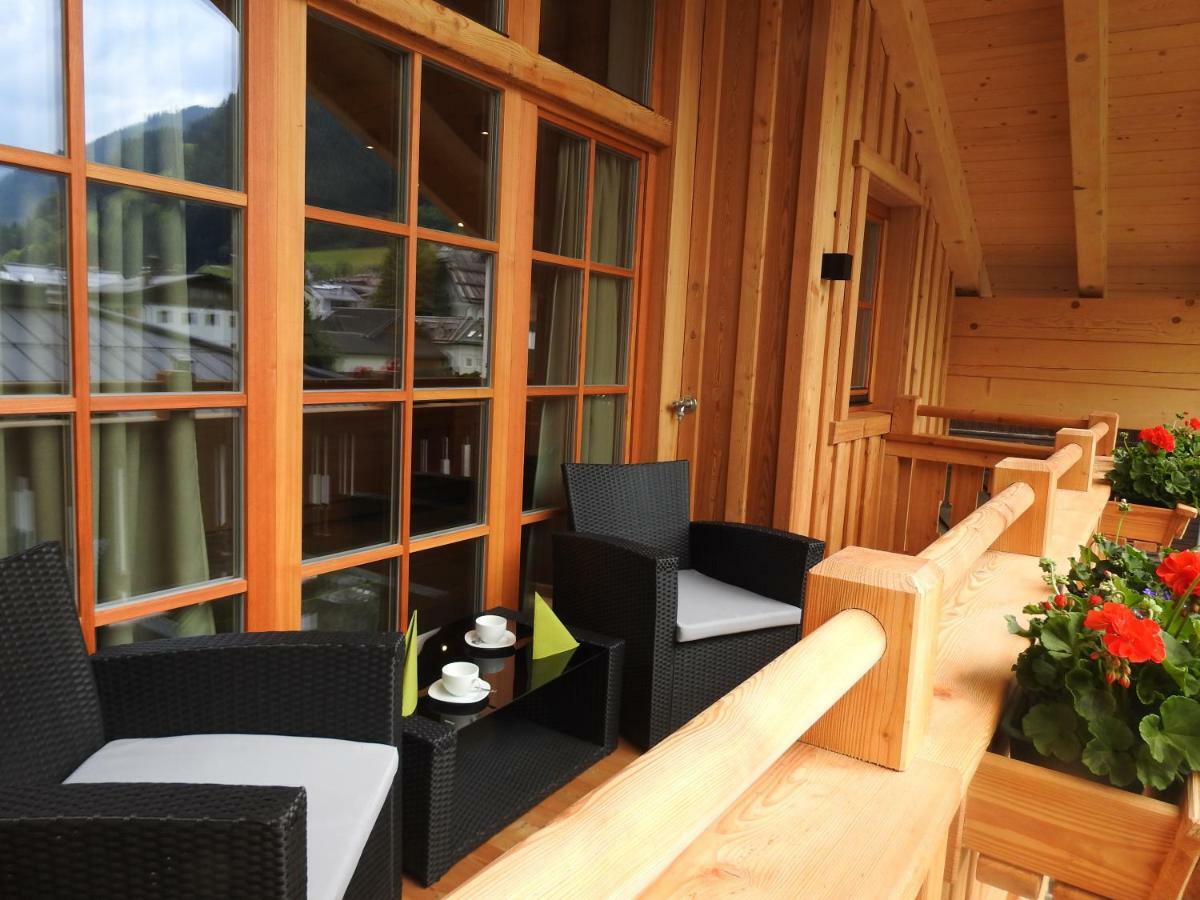 Blockhaus Ganschitter Apartment กรอสซาร์ล ภายนอก รูปภาพ