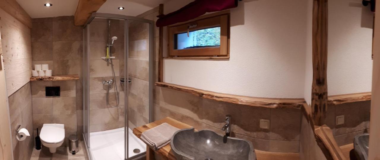 Blockhaus Ganschitter Apartment กรอสซาร์ล ภายนอก รูปภาพ