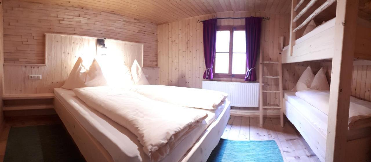 Blockhaus Ganschitter Apartment กรอสซาร์ล ภายนอก รูปภาพ