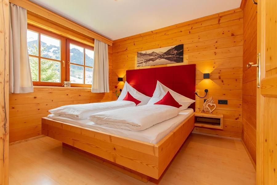 Blockhaus Ganschitter Apartment กรอสซาร์ล ภายนอก รูปภาพ