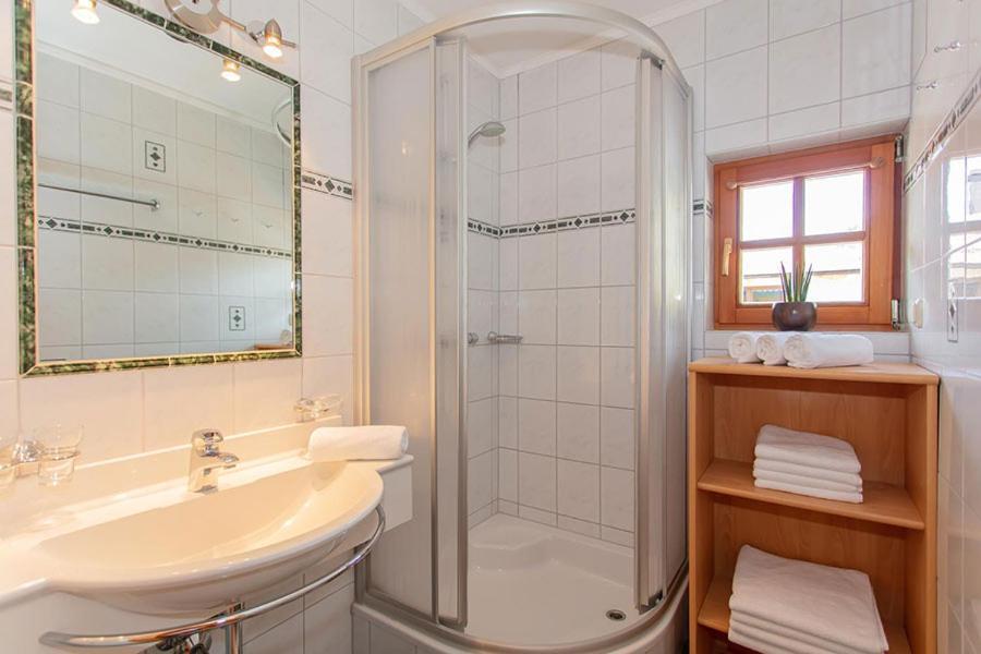 Blockhaus Ganschitter Apartment กรอสซาร์ล ภายนอก รูปภาพ